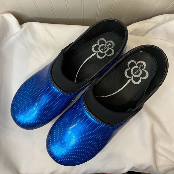 Sanita Professional Clogs Blue Patent Leather Size 10 - Picture 4 of 9